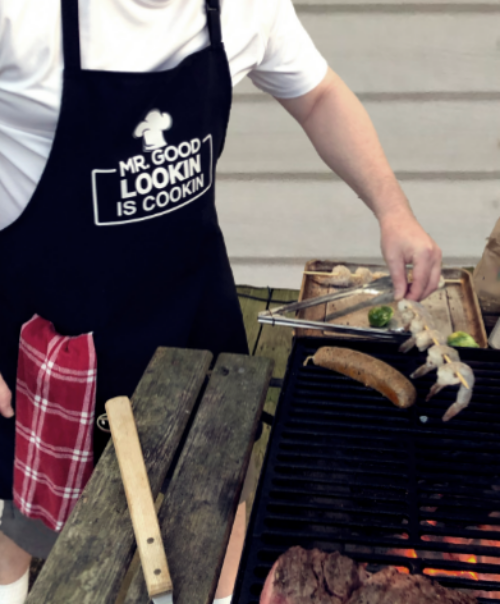 Mr. Good Lookin is Cookin, Grilling Apron